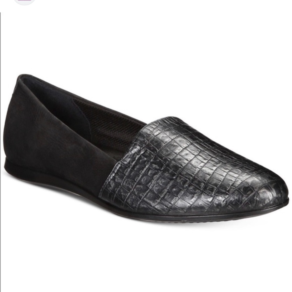 Ecco Touch 15 Ballerina Flats.